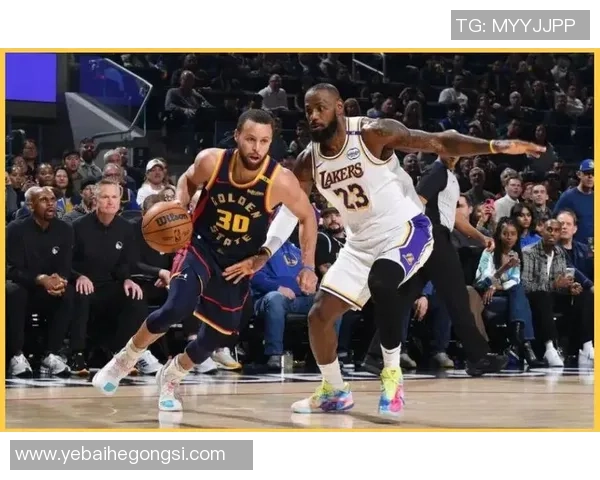 詹姆斯闪耀全场40分10篮板7助攻湖人加时战胜勇士成功晋级季后赛